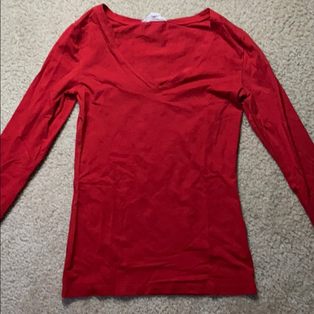 Red V-cut Long Sleeve Shirt . Slim fitted . size:M